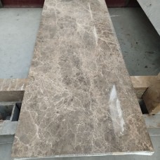 Мармурове підвіконня коричневого кольору Emperador Dark 1200х300х20 мм.